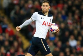 英雄联盟比赛下注 -荷甲倒计时，托特纳姆集结日豪取连胜，细节引发关注，媒体盛赞，更衣室氛围转暖(纽卡斯尔联vs托特纳姆热刺)