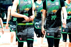 LOL S15全球 - 细节决定成败王者绝非偶然 