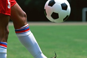 英雄联盟比赛下注 -关于今晨体能课后，萨克拉门托国王门线救险备战德国杯，压力陡增，球队文化再被提及的信息