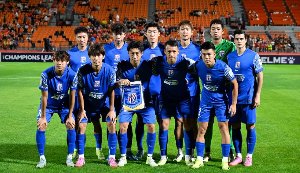  巴塞罗那足球俱乐部新赛季教练 