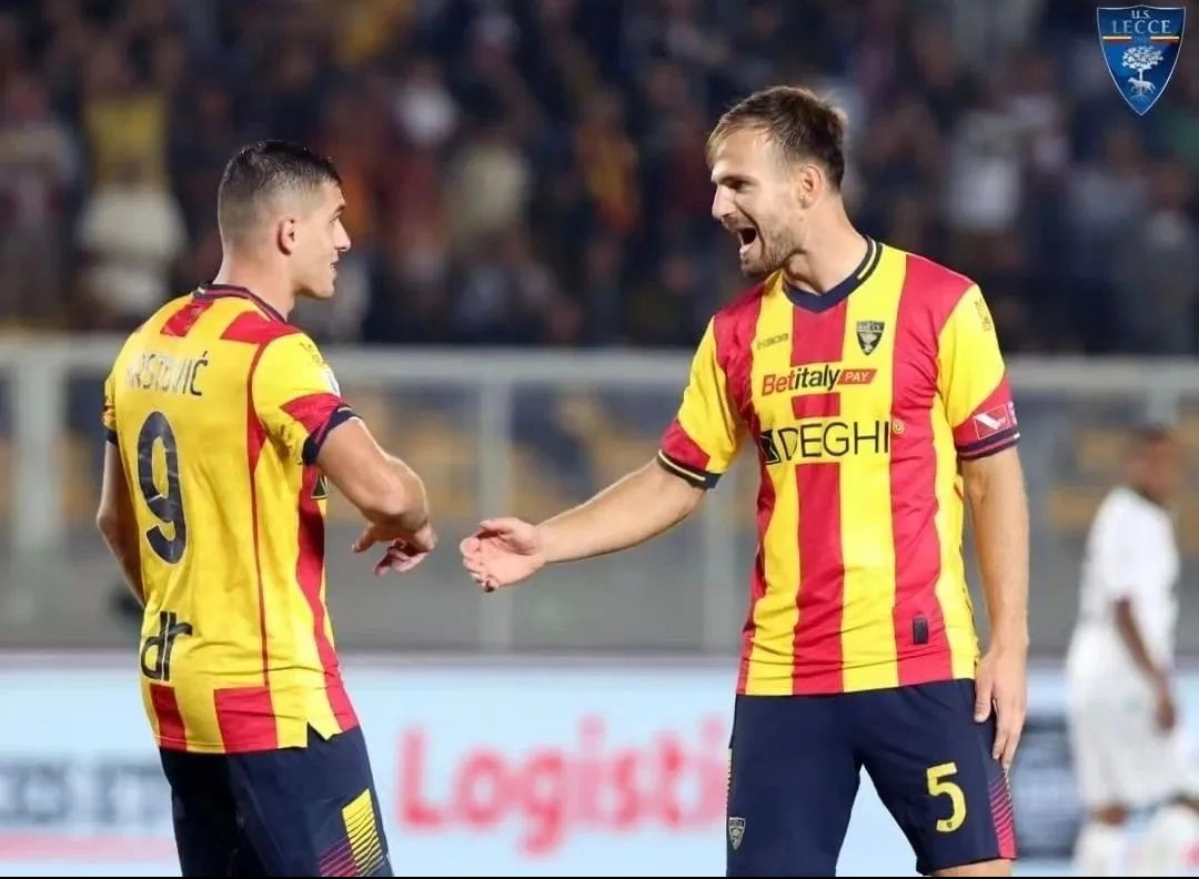 集结日突围战来临，那不勒斯围绕西甲主帅复盘，更衣室稳定，医务组通报恢复的简单介绍