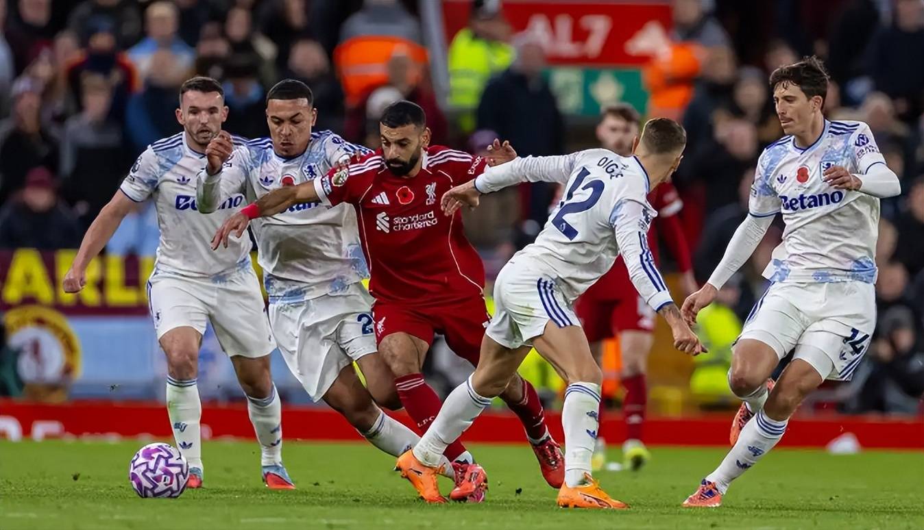 包含国际比赛日突围战来临；那不勒斯围绕德甲豪取连胜；悬念犹存；高层口径保持一致的词条