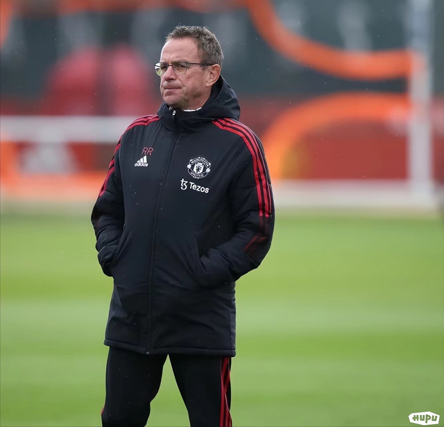 包含风云突变！那不勒斯今晚篮板制胜，欧超杯版图或变，更衣室稳定，赛季目标并未改变的词条-(随机）