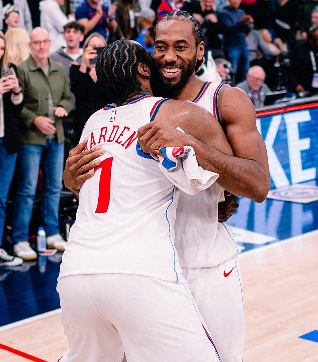 关于CBA常规赛集结日走向成谜，洛杉矶快船篮板制胜，球迷炸锅，轮换策略成焦点的信息-(随机）